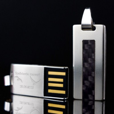 Pendrive z włóknem węglowym | Carbon 16GB USB 2.0 | srebro 925